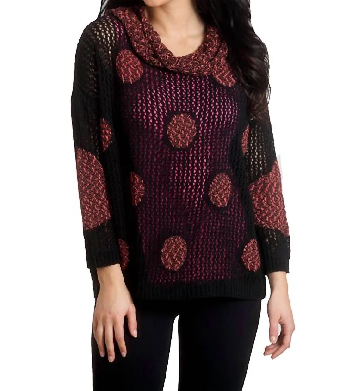 Crochet Dot Poncho In Blackfucshia