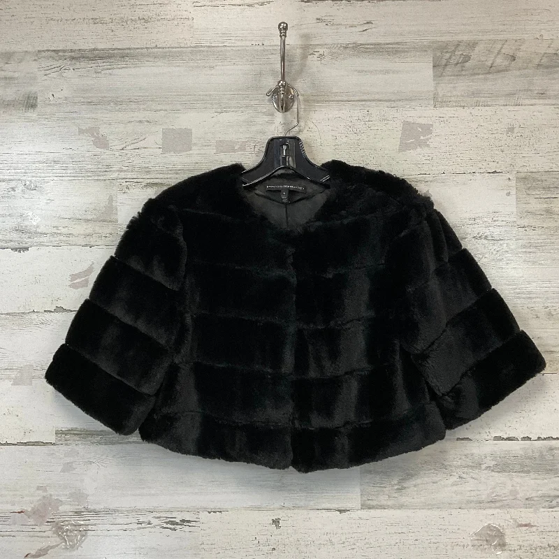 Jacket Faux Fur & Sherpa By White House Black Market In Black, Size: S